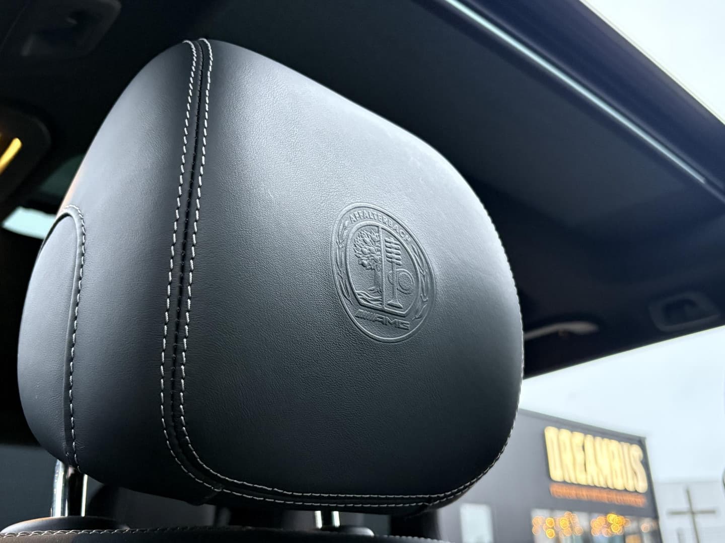 Mercedes-Benz C-Klasse Estate AMG 63 S PANO thumbnail 39