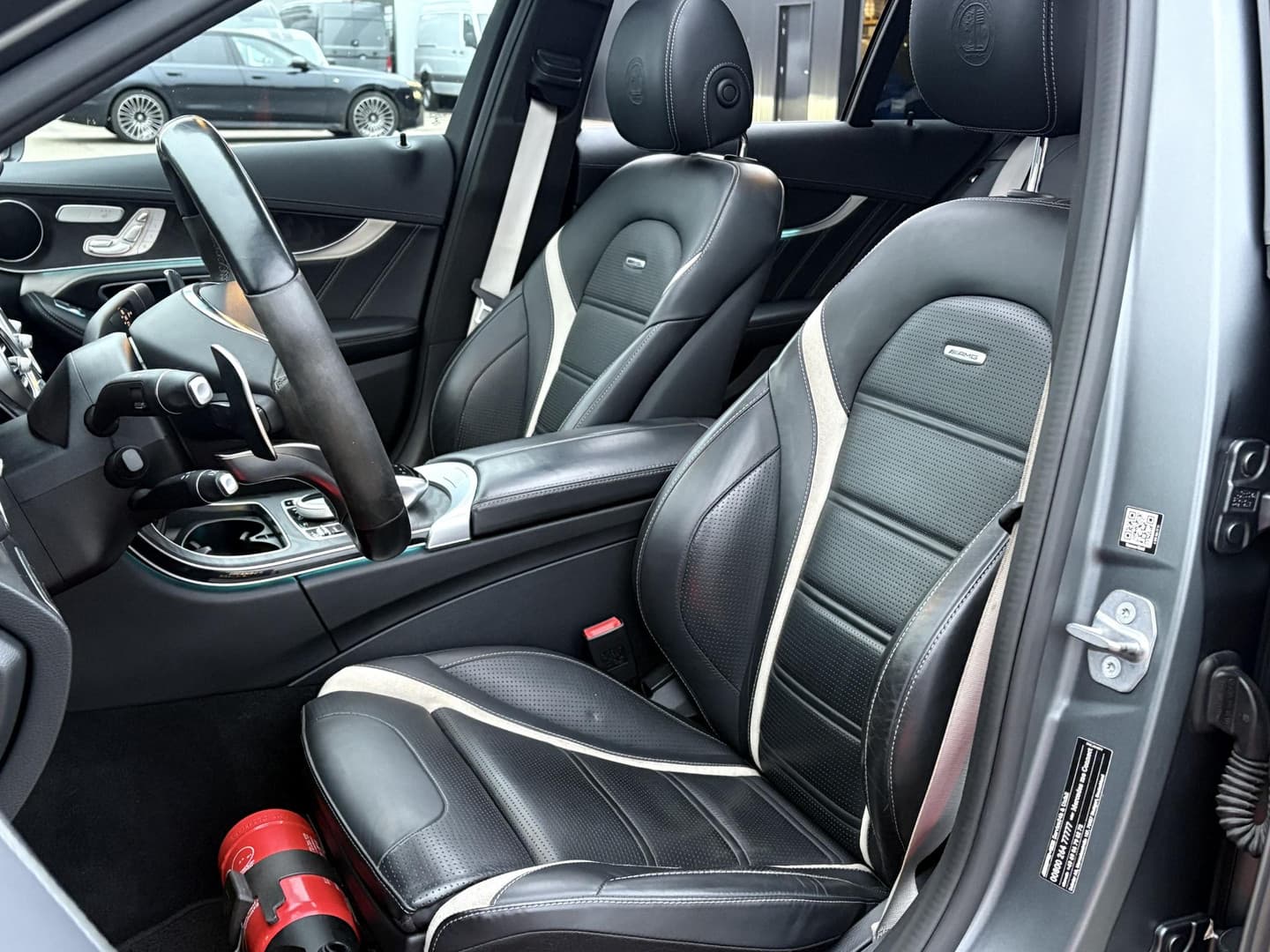 Mercedes-Benz C-Klasse Estate AMG 63 S PANO thumbnail 42