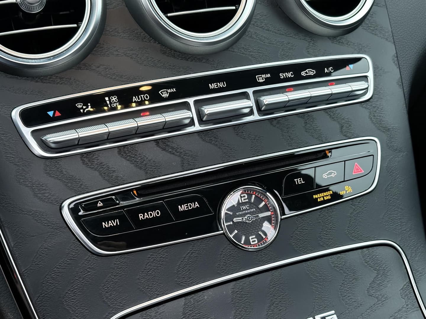 Mercedes-Benz C-Klasse Estate AMG 63 S PANO thumbnail 49