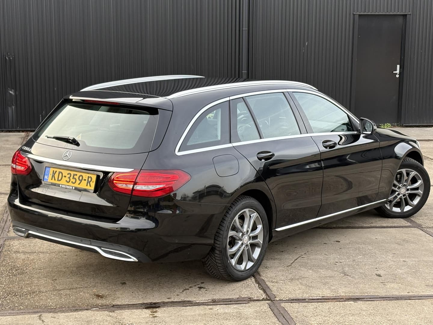 Mercedes-Benz C-Klasse Estate 180 CDI Prestige thumbnail 3