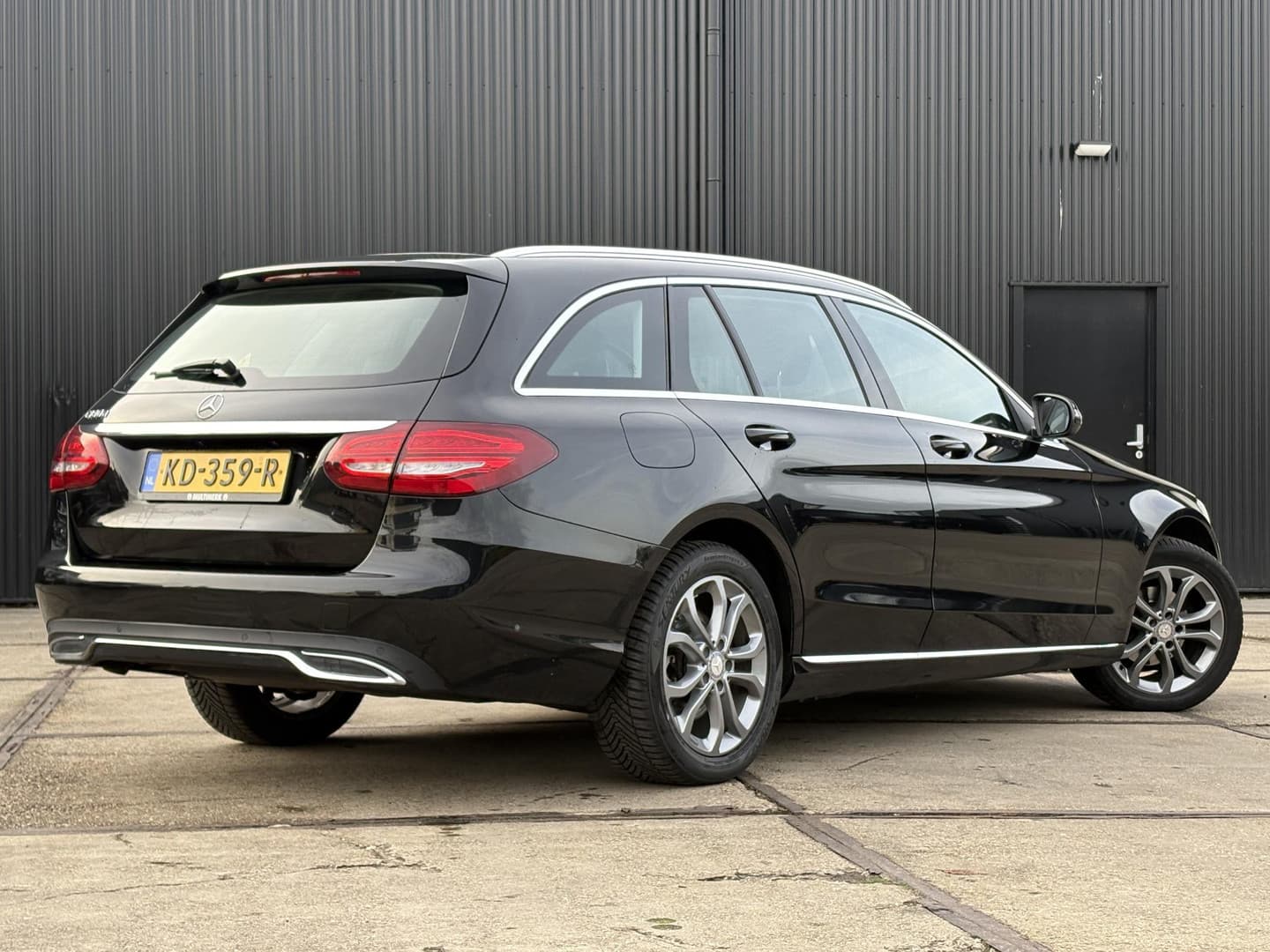 Mercedes-Benz C-Klasse Estate 180 CDI Prestige thumbnail 4