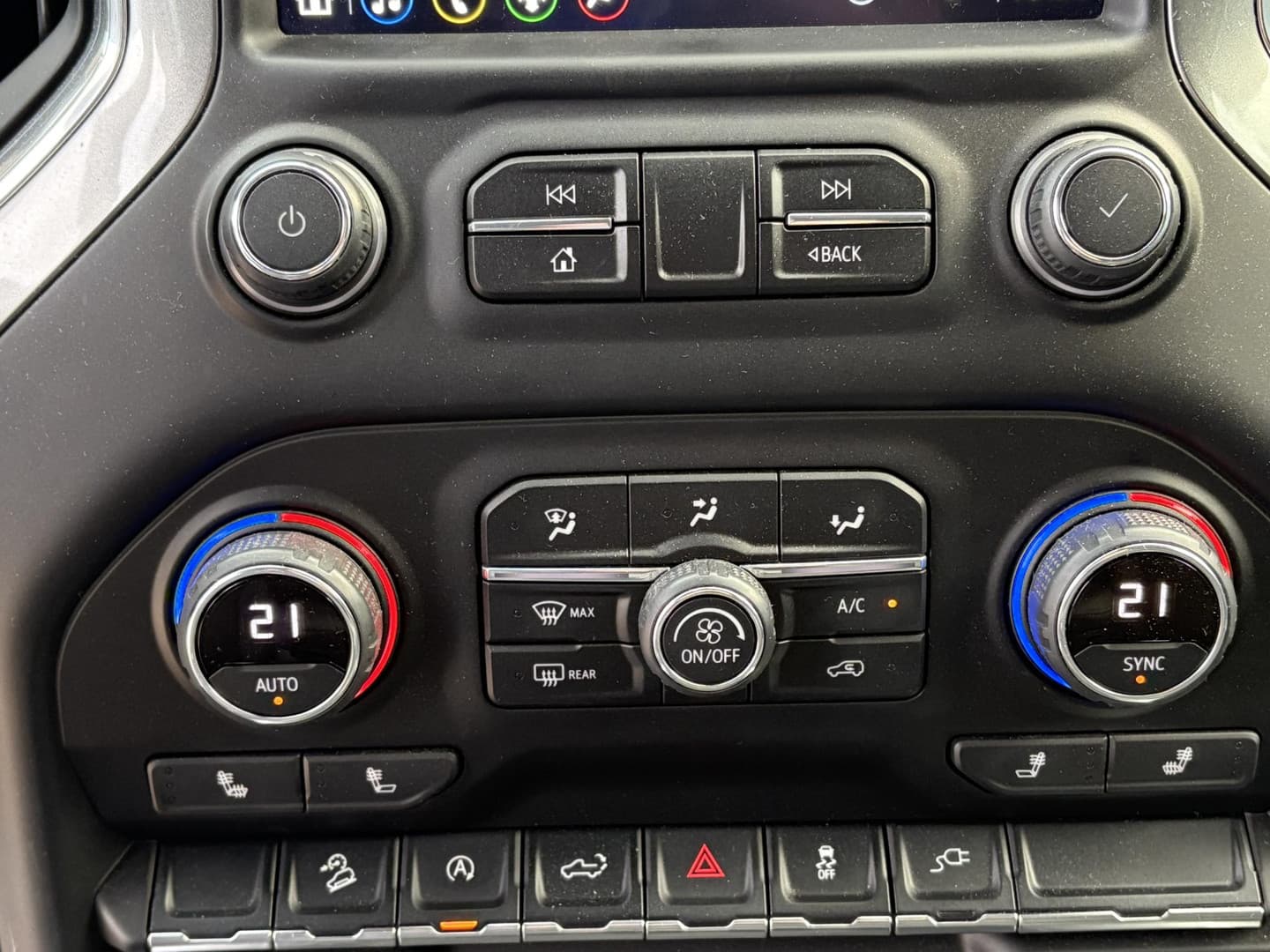 Chevrolet Silverado Z71 1500 RST V8 thumbnail 19