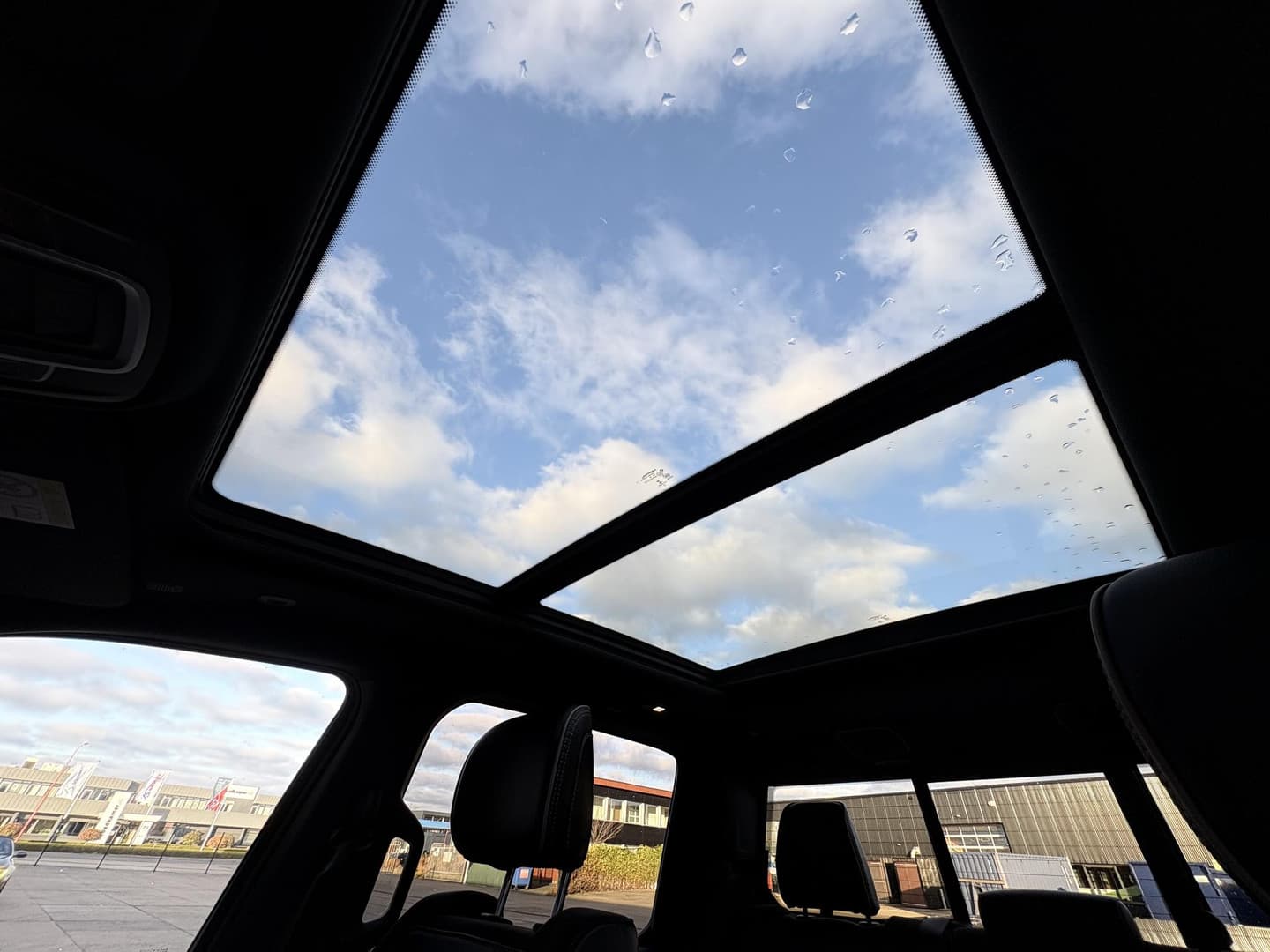 Dodge Ram 1500 5.7 V8 4x4 Crew Cab Laramie thumbnail 13