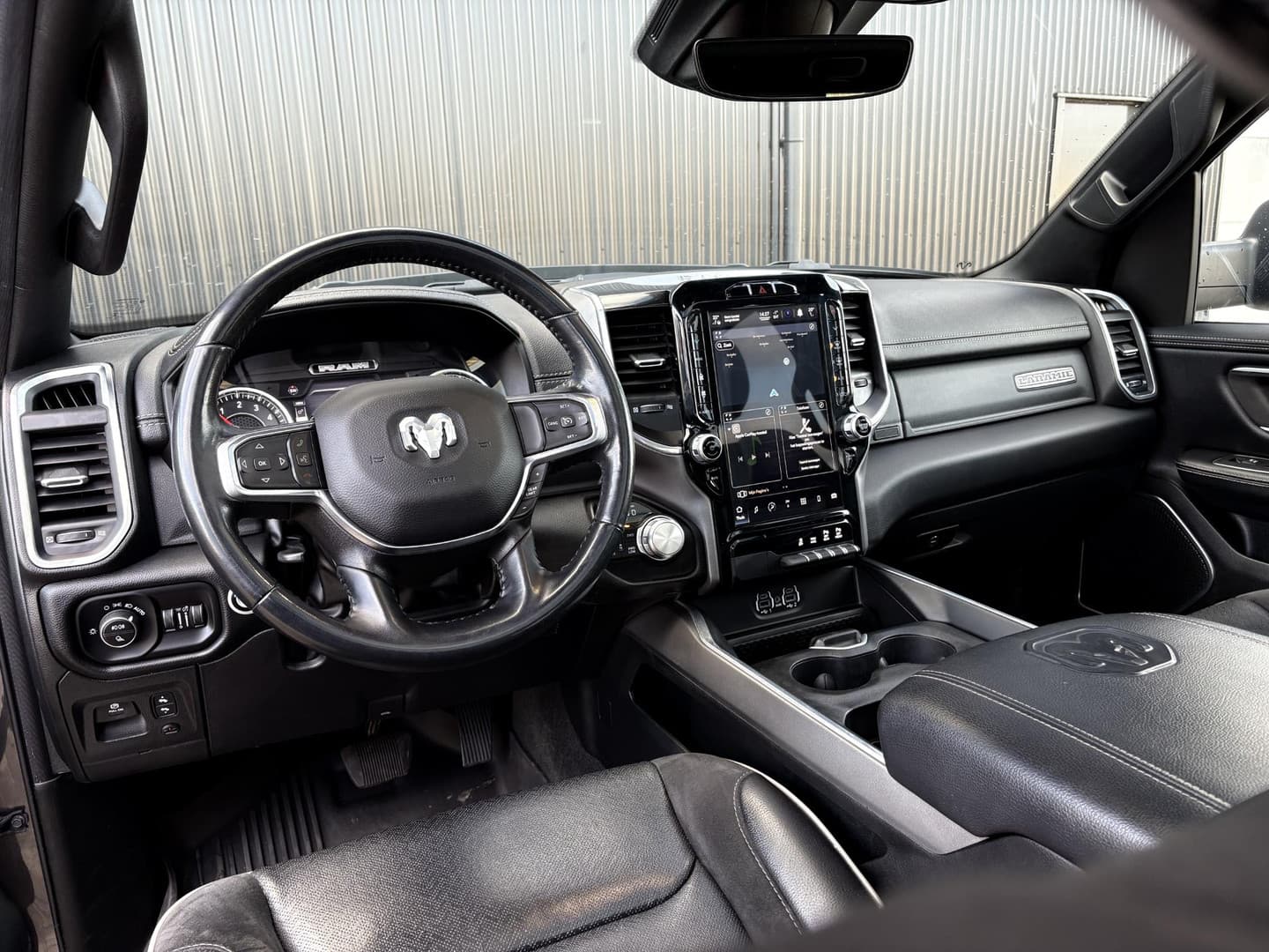 Dodge Ram 1500 5.7 V8 4x4 Crew Cab Laramie thumbnail 16