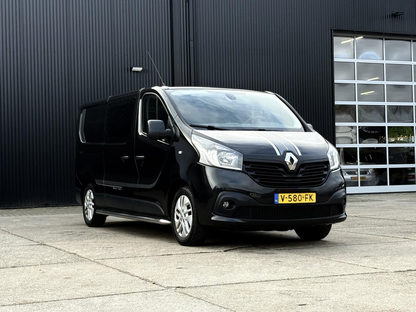 Renault Trafic 1.6 dCi 120pk Edition T29 L2H1 DC thumbnail 16