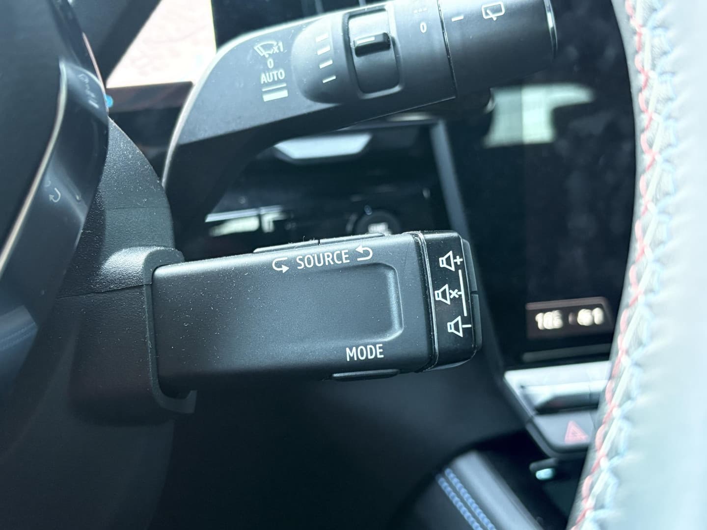 Renault Austral 1.2 E-Tech full hybrid 200 techno esprit Alpine Keyless thumbnail 17