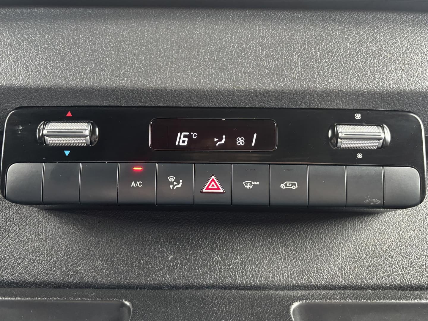 Mercedes-Benz Sprinter 519 V6 3.0 CDI L4H2 190PK thumbnail 16