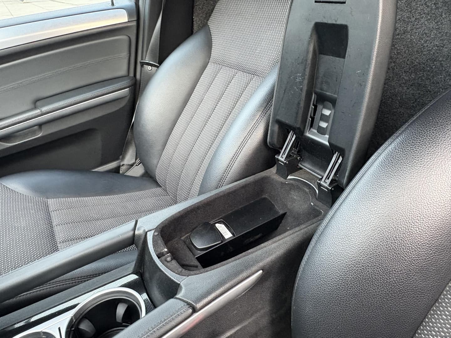 Mercedes-Benz M-Klasse ML 300 V6 205 PK AUT thumbnail 22