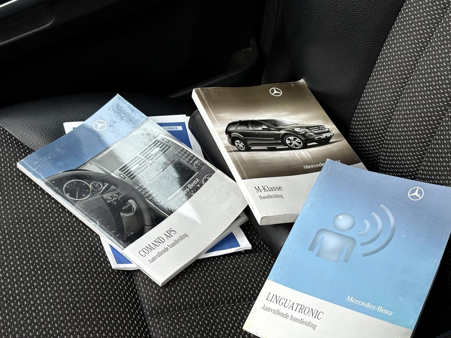 Mercedes-Benz M-Klasse ML 300 V6 205 PK AUT thumbnail 5