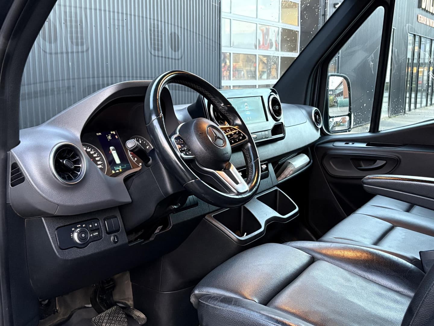 Mercedes-Benz Sprinter 519 3.0 CDI V6 L2H2 EURO 6 thumbnail 28