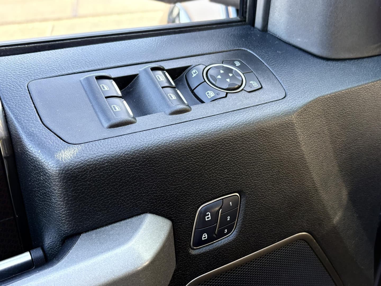 Ford F-150 USA 3.5 V6 SuperCrew Raptor thumbnail 11