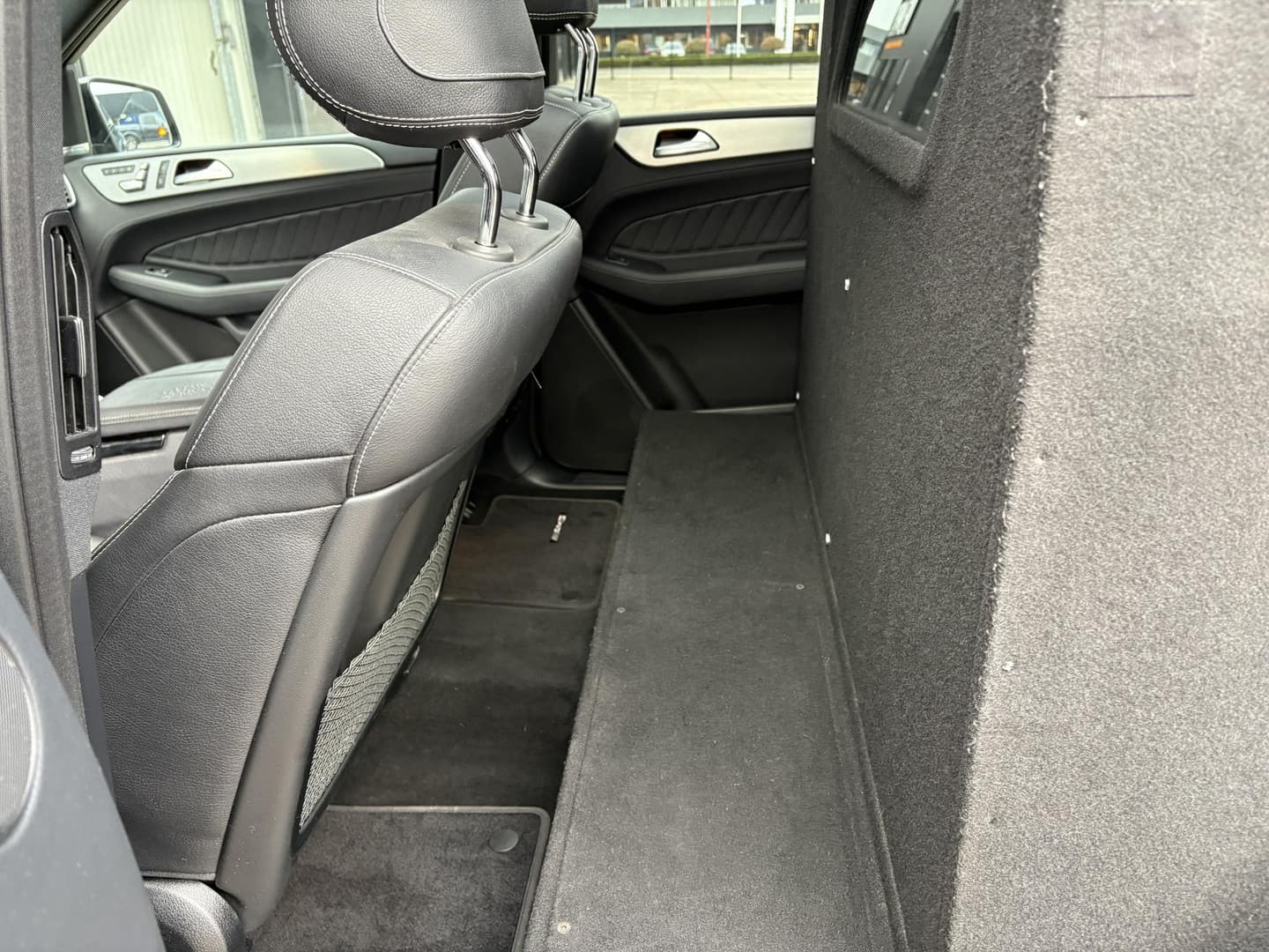 Mercedes-Benz GLS 350 d 4MATIC thumbnail 14