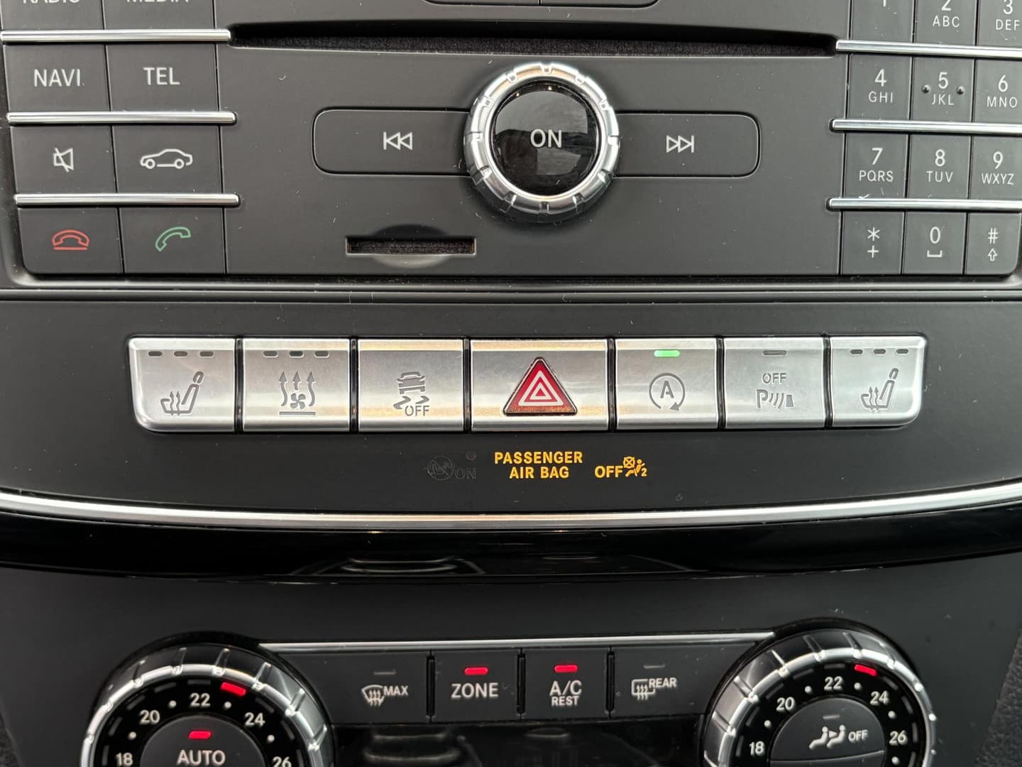 Mercedes-Benz GLS 350 d 4MATIC thumbnail 23