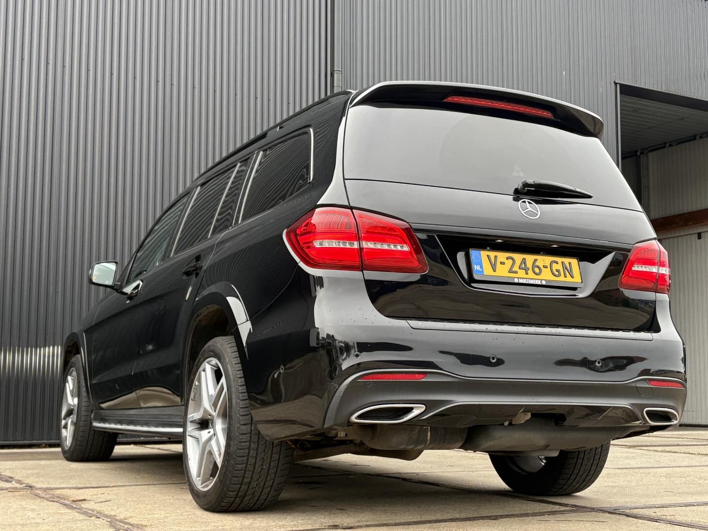 Mercedes-Benz GLS 350 d 4MATIC thumbnail 37