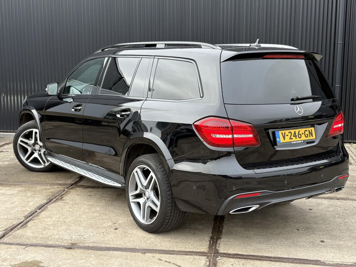 Mercedes-Benz GLS 350 d 4MATIC thumbnail 40