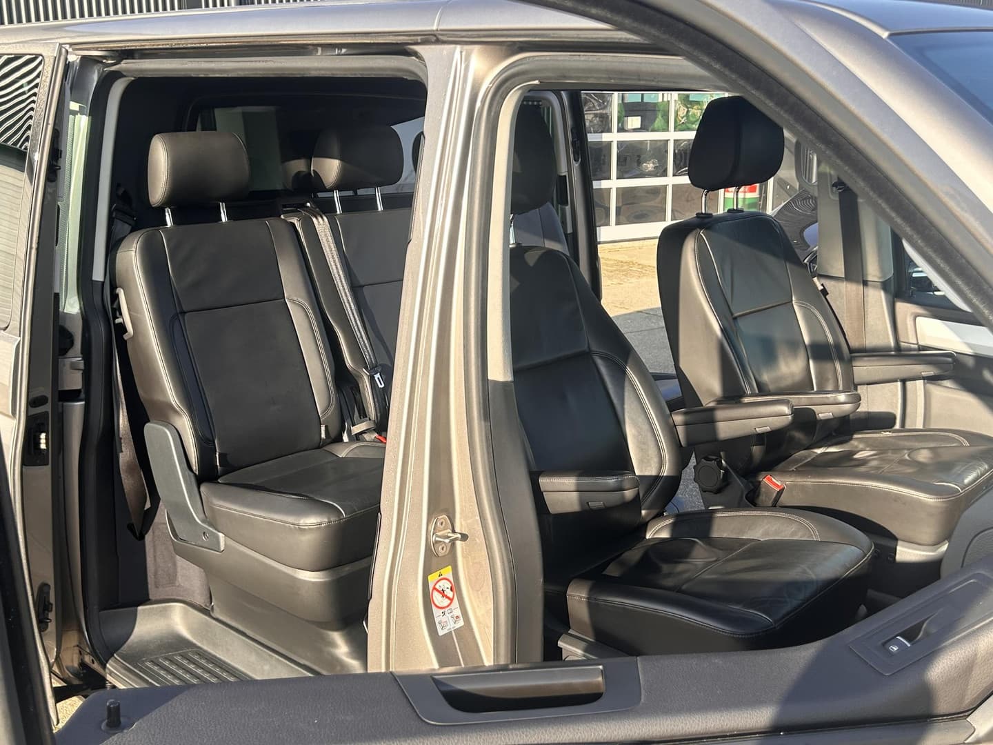 Volkswagen Caravelle 2.0 TDI 199PK L2H1 DC Highline Transporter BOM VOL thumbnail 19