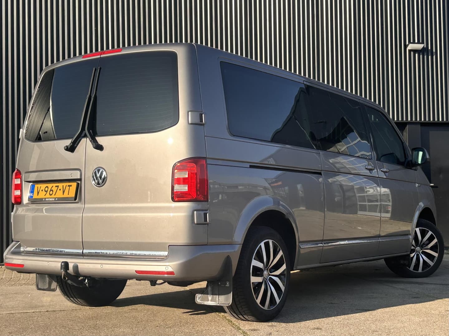 Volkswagen Caravelle 2.0 TDI 199PK L2H1 DC Highline Transporter BOM VOL thumbnail 25