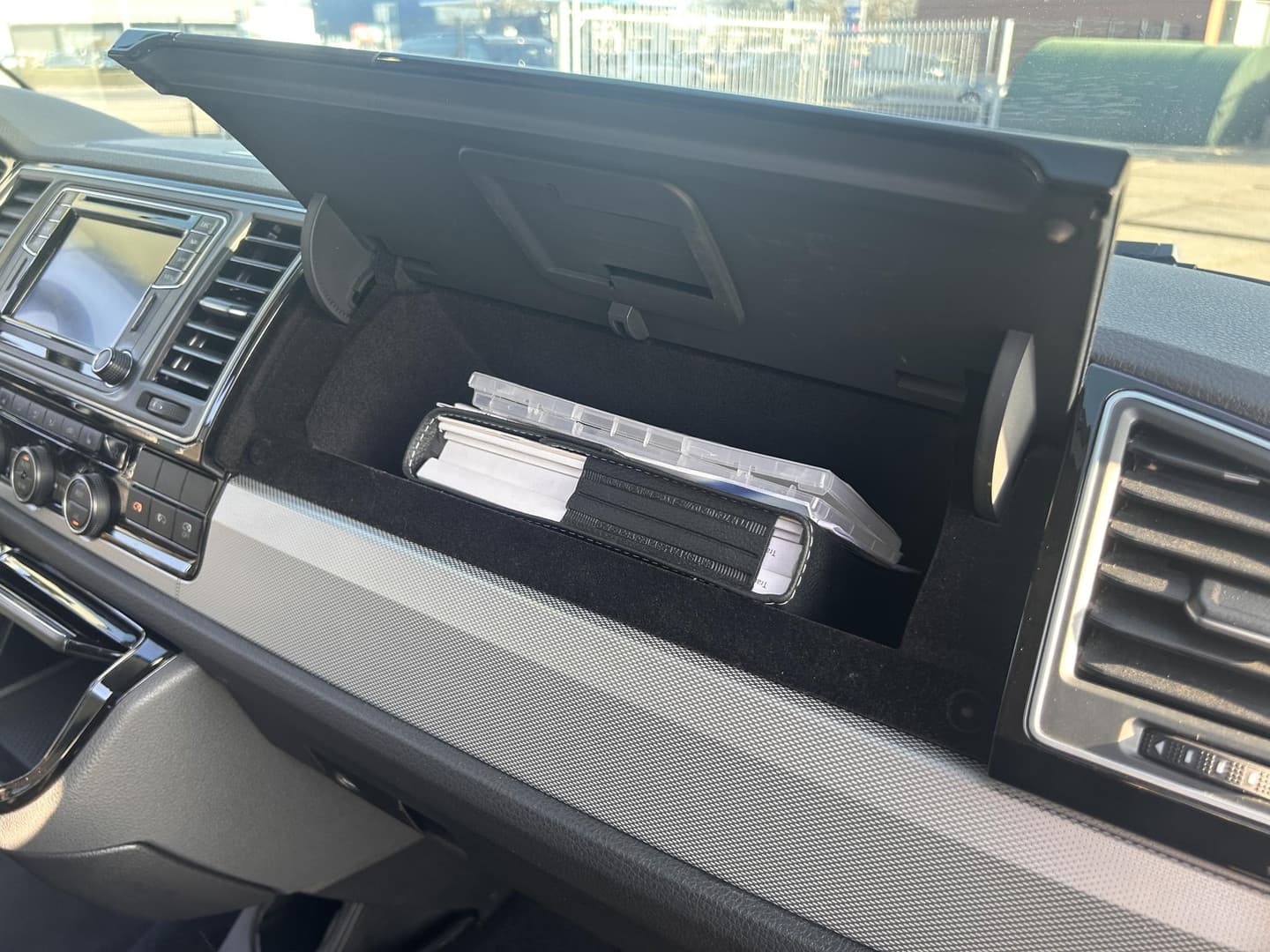 Volkswagen Caravelle 2.0 TDI 199PK L2H1 DC Highline Transporter BOM VOL thumbnail 29