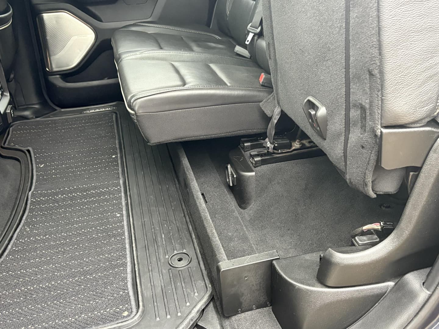 Dodge Ram 1500 5.7 V8 4x4 Crew Cab 5'7 Limited thumbnail 15