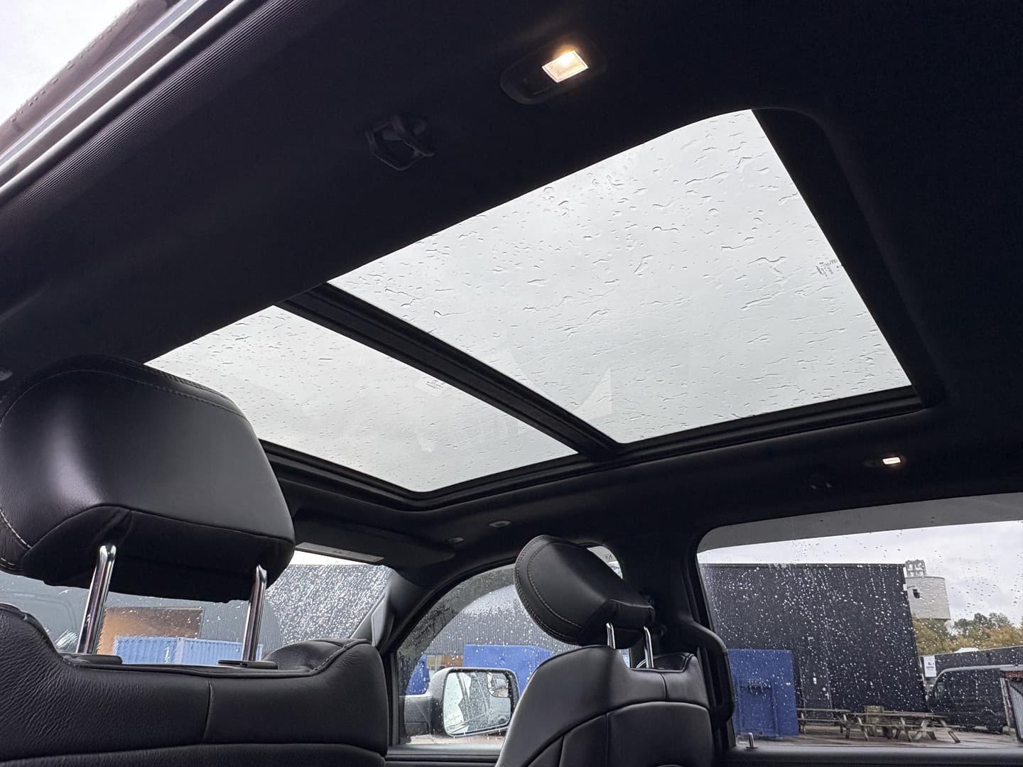 Dodge Ram 1500 5.7 V8 4x4 Crew Cab 5'7 Limited thumbnail 17