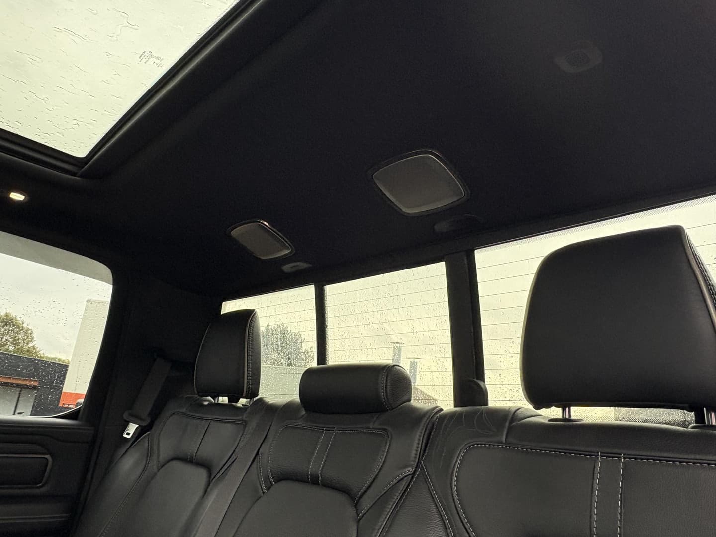 Dodge Ram 1500 5.7 V8 4x4 Crew Cab 5'7 Limited thumbnail 18