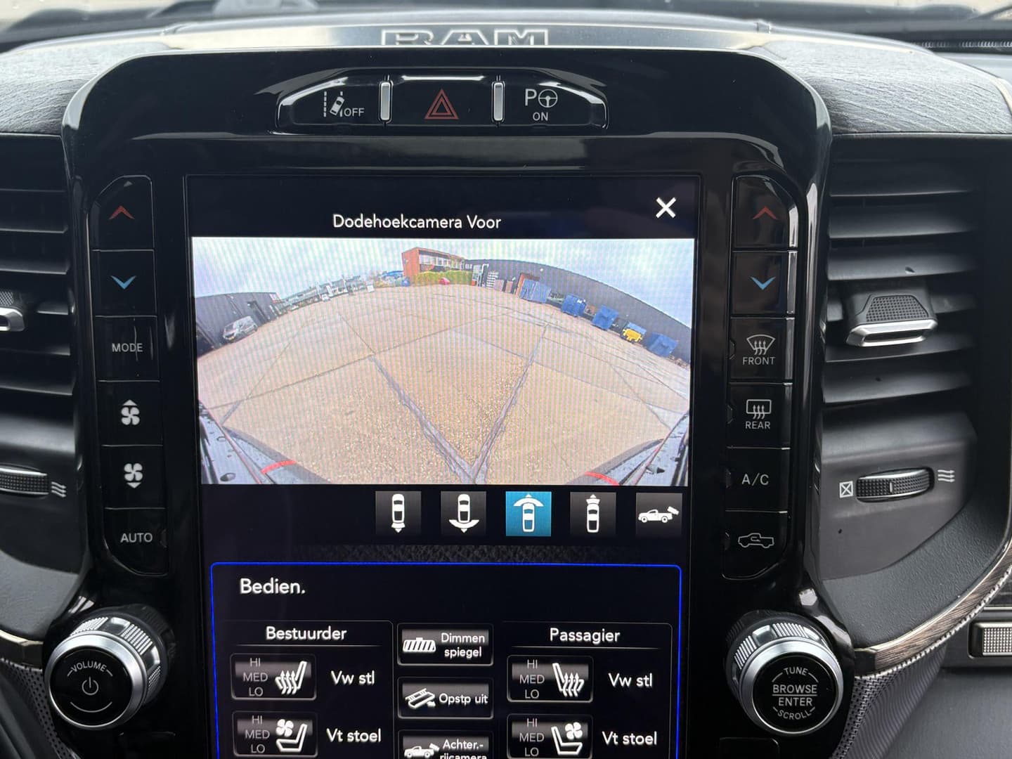 Dodge Ram 1500 5.7 V8 4x4 Crew Cab 5'7 Limited thumbnail 30