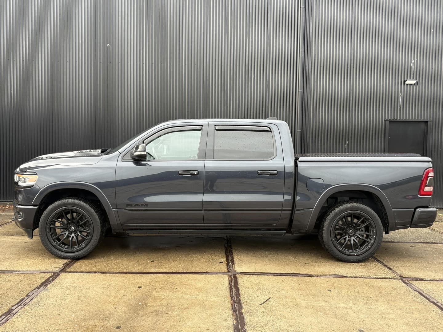 Dodge Ram 1500 5.7 V8 4x4 Crew Cab 5'7 Limited thumbnail 56