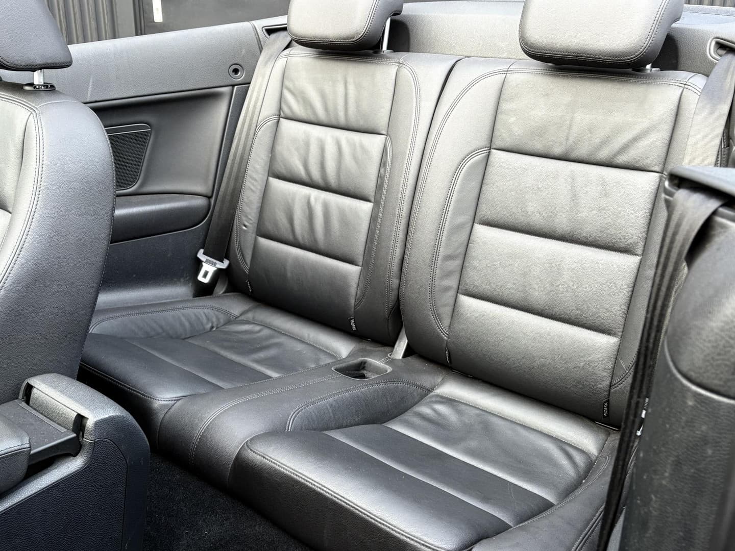 Volkswagen Golf Cabriolet 2.0 TDI DSG thumbnail 5