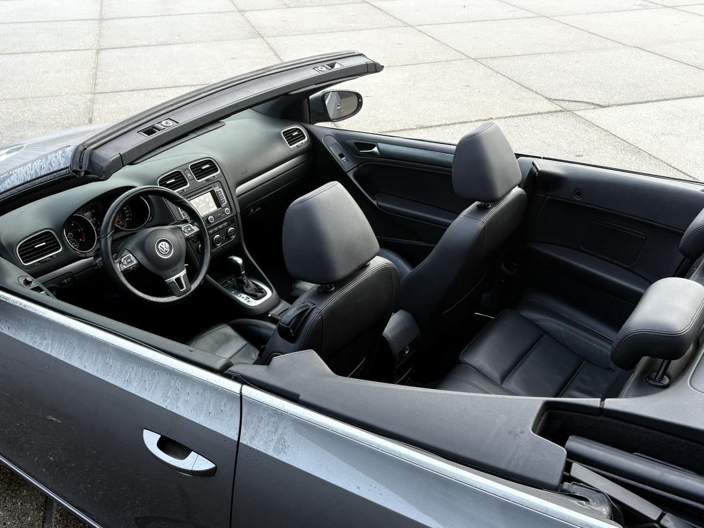 Volkswagen Golf Cabriolet 2.0 TDI DSG thumbnail 9