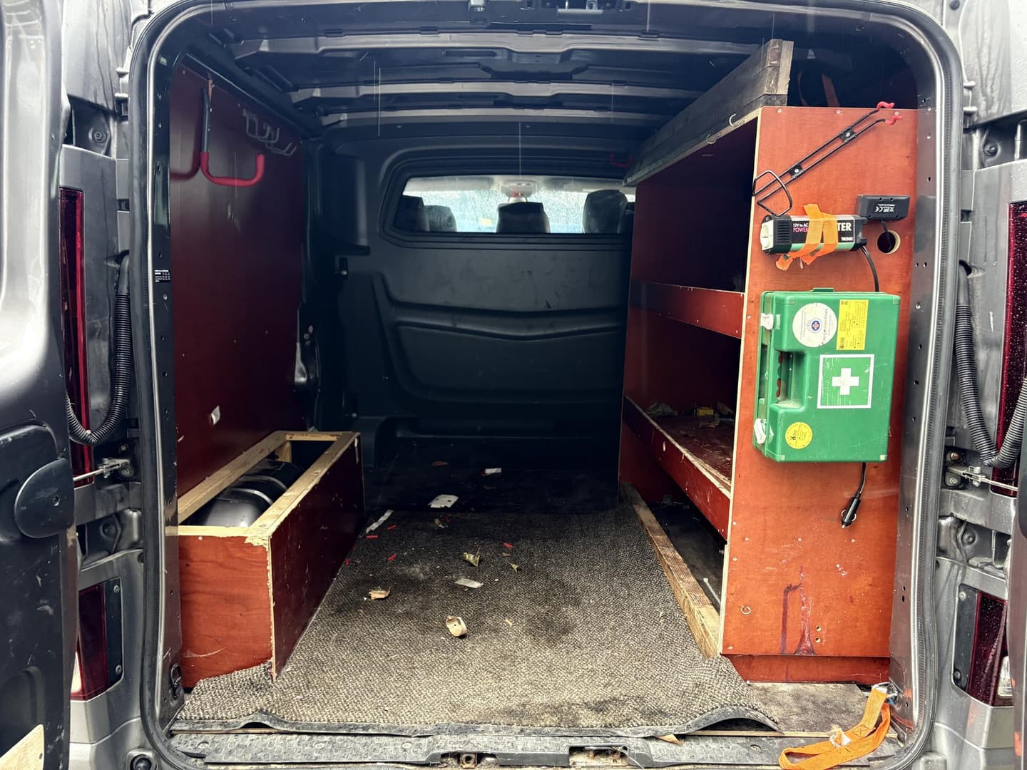 Renault Trafic 2.0 dCi 170 T29 L2H1 DC Luxe AUT thumbnail 5