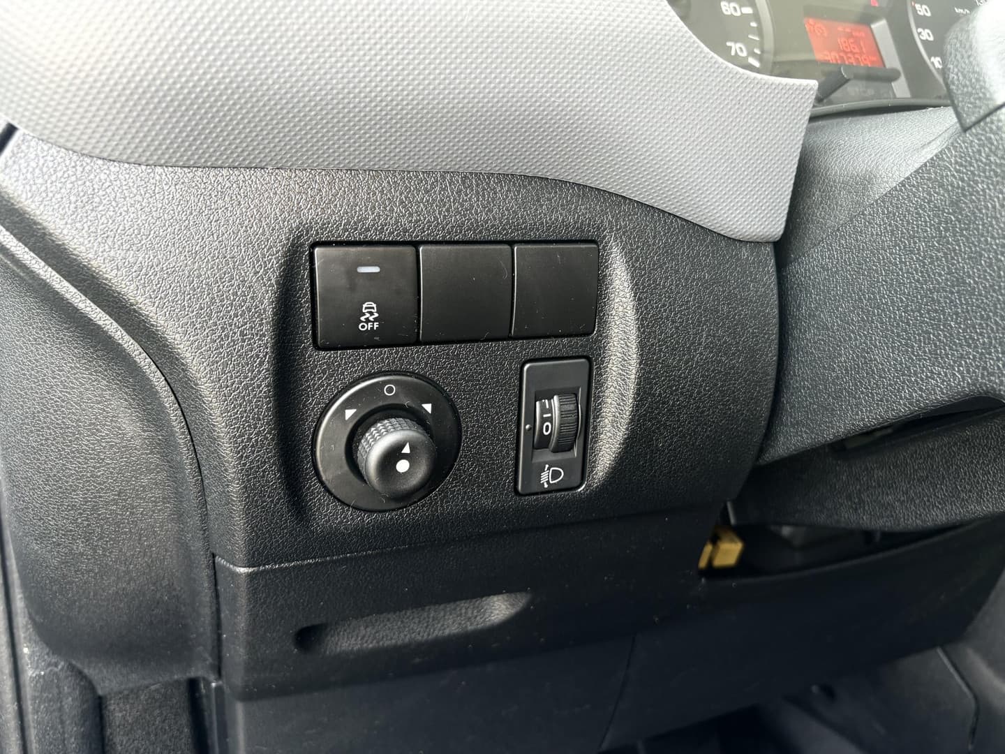 Citroën Berlingo 1.6 BlueHDI 100 Club MARGE thumbnail 5