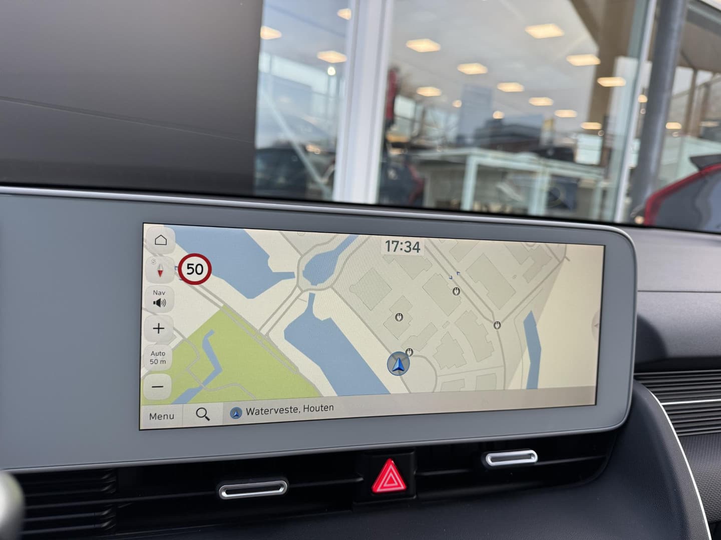 Hyundai Ioniq-5 thumbnail 26