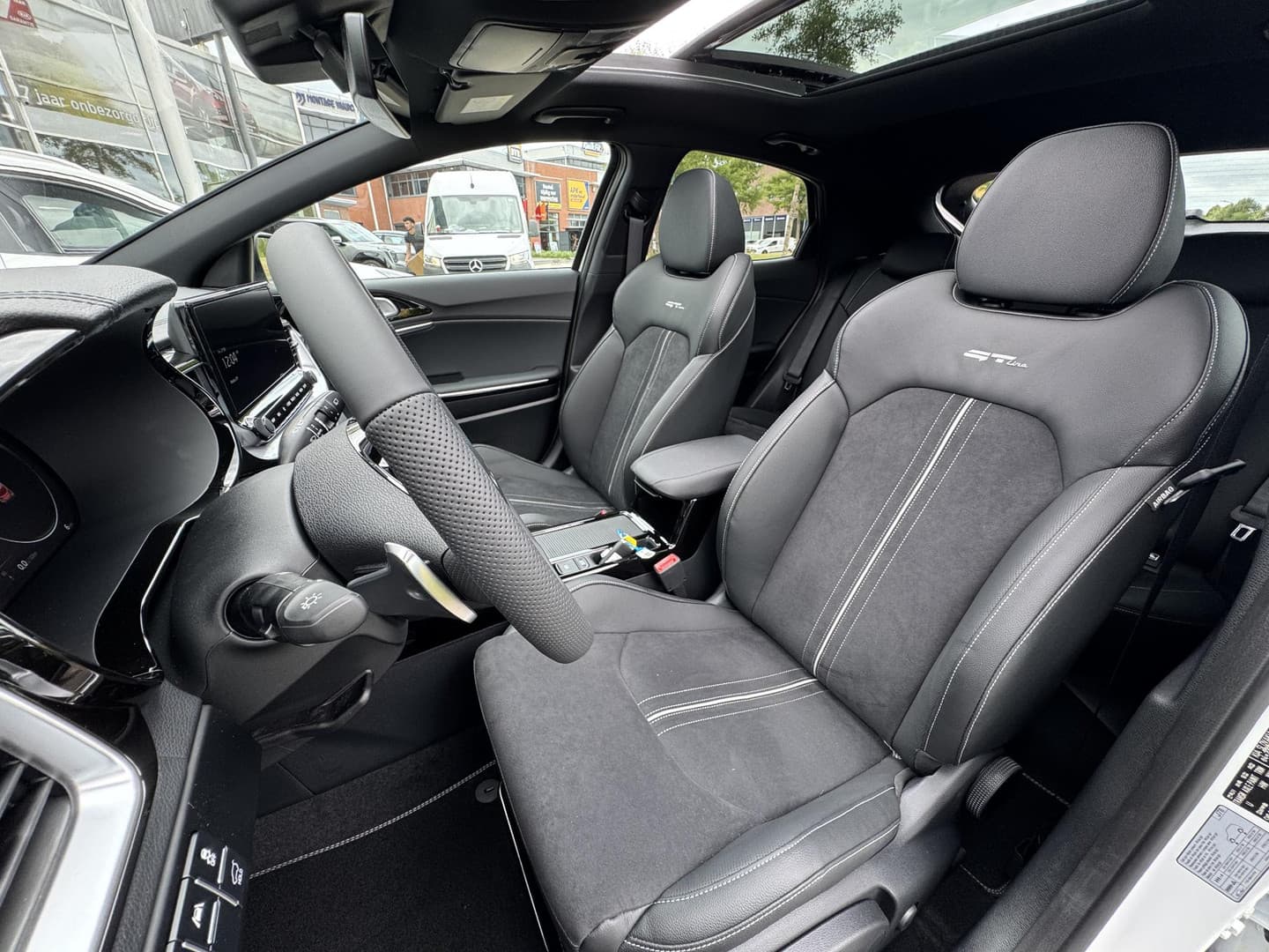 Kia Xceed thumbnail 11