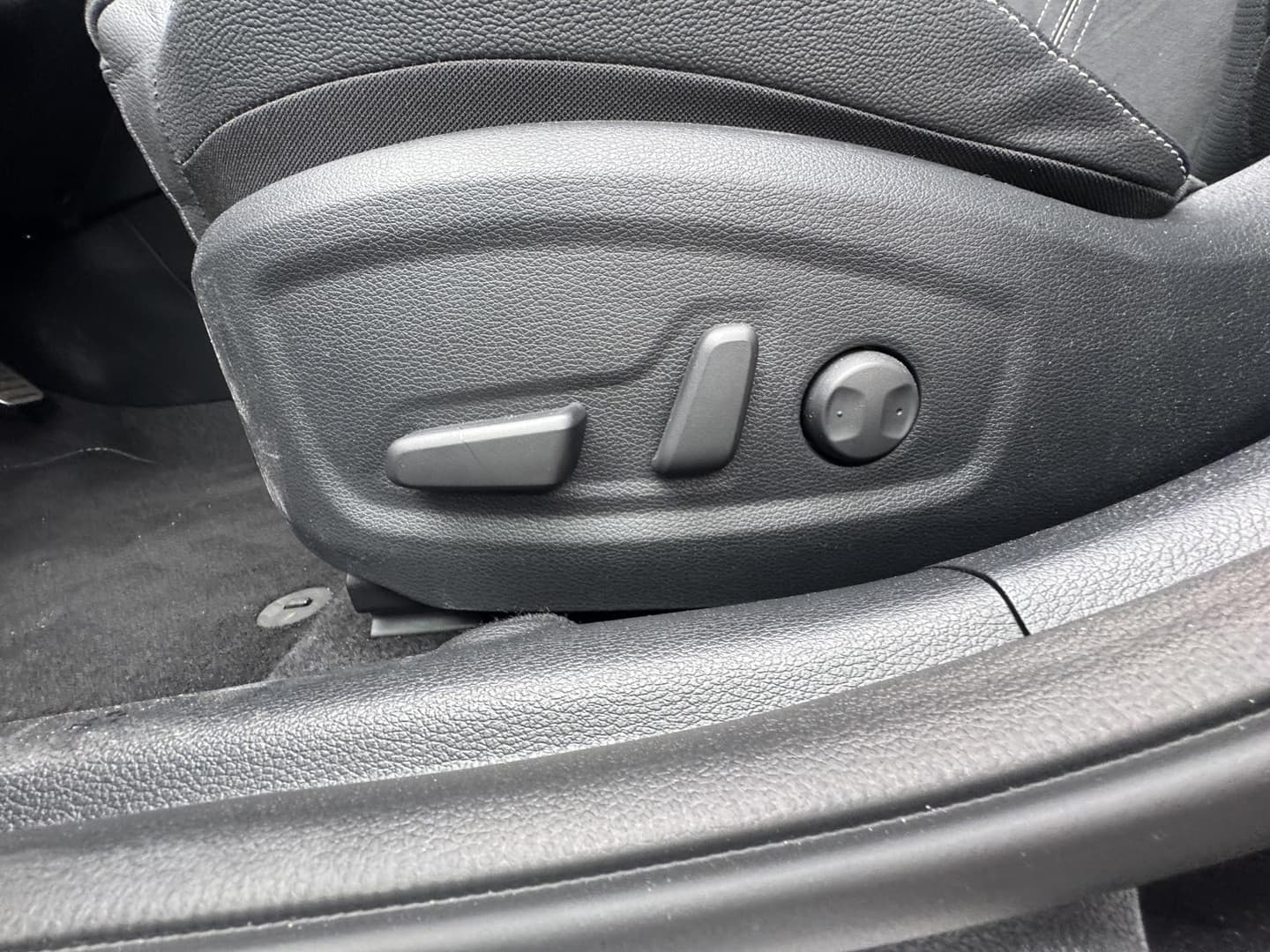 Kia Ceed thumbnail 13