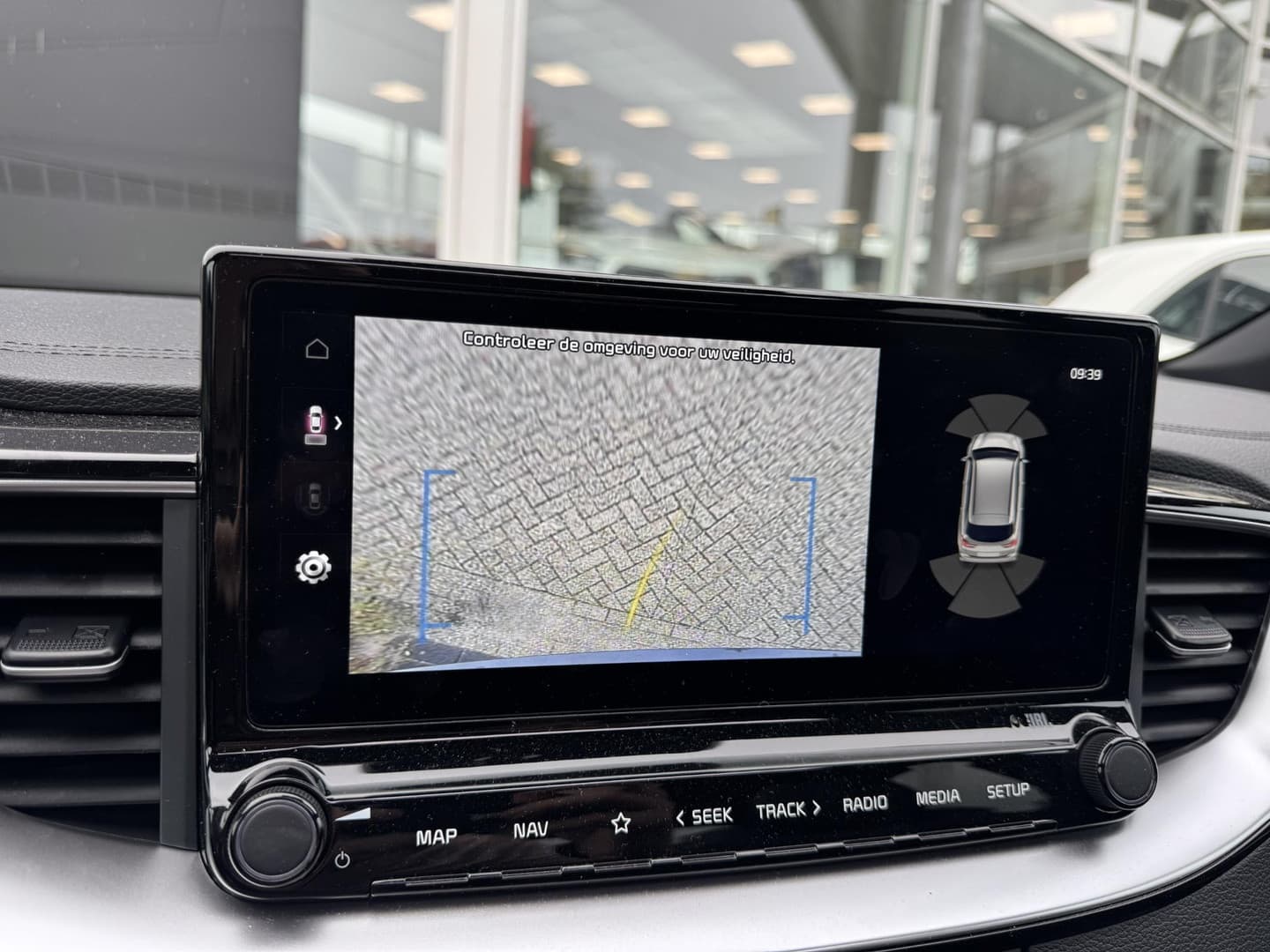 Kia Ceed thumbnail 26