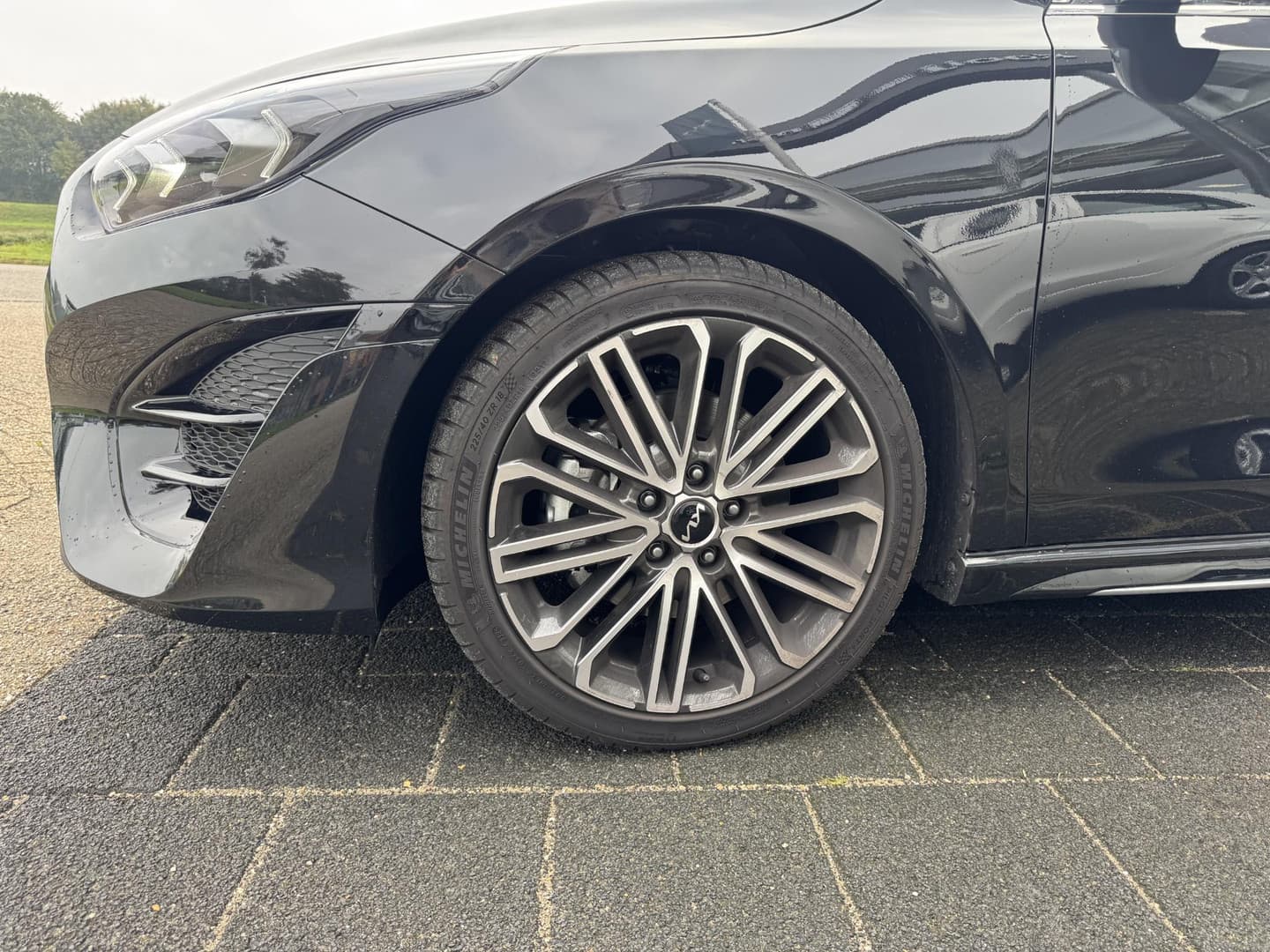 Kia Ceed thumbnail 5