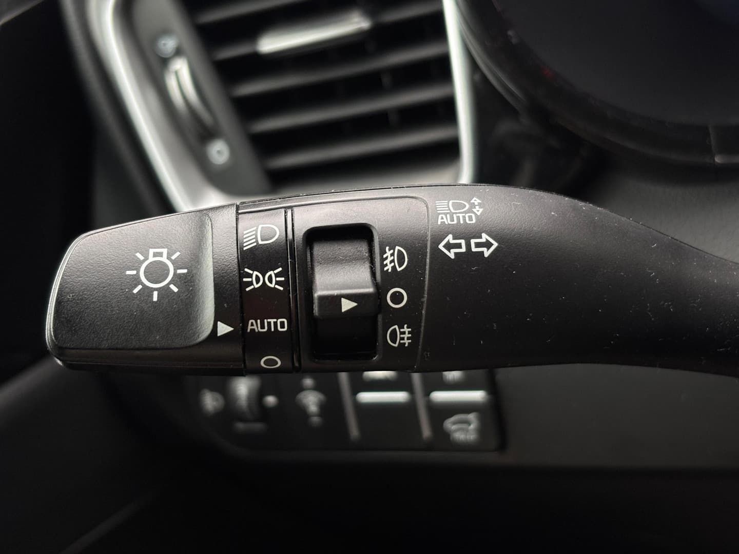 Kia Proceed thumbnail 20