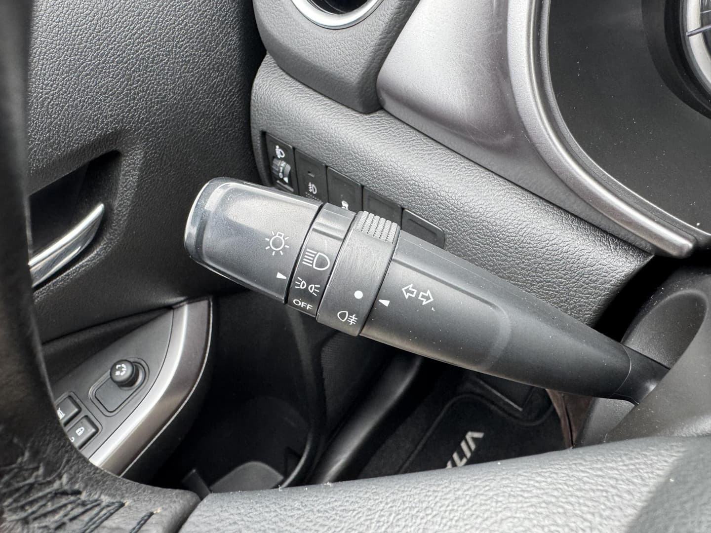 Suzuki Vitara thumbnail 16