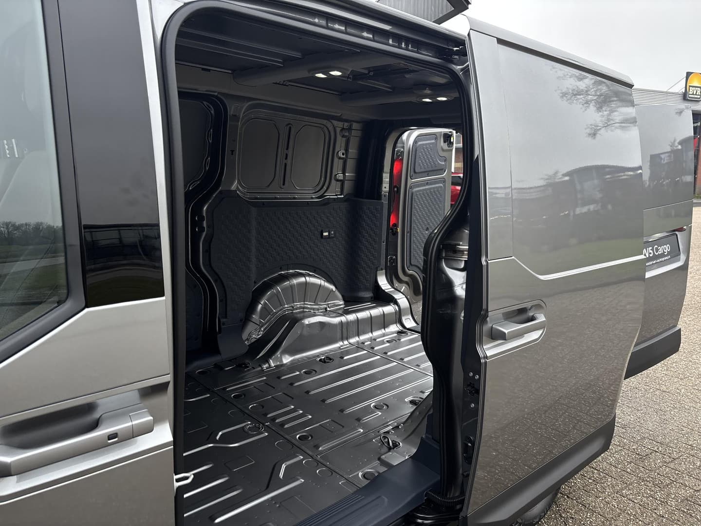 Kia Pv5 thumbnail 16