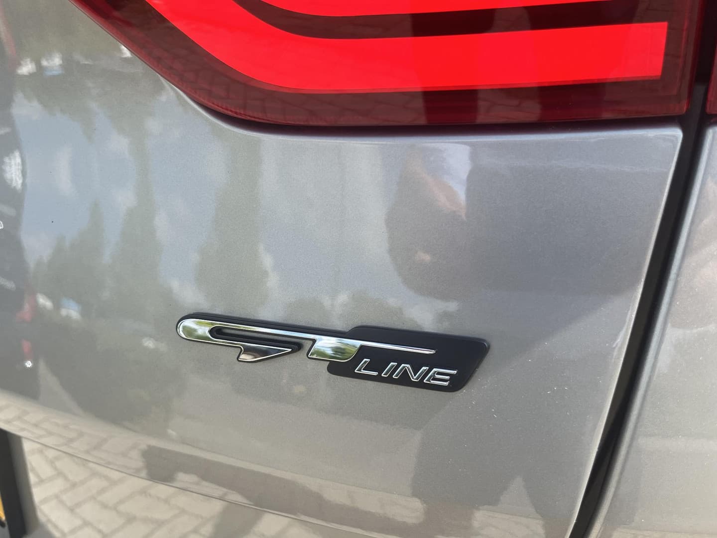 Kia Sportage thumbnail 4