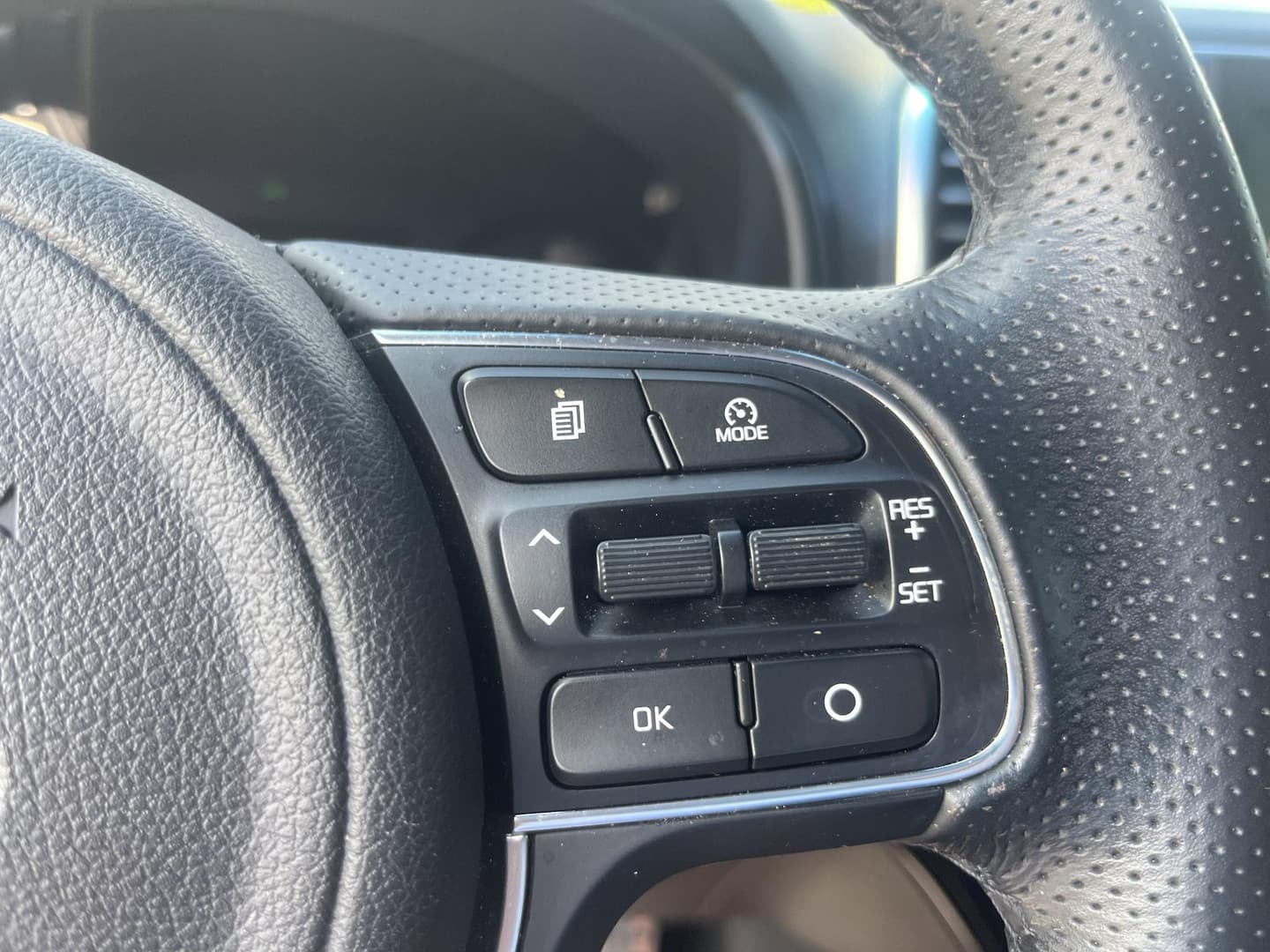 Kia Sportage thumbnail 9