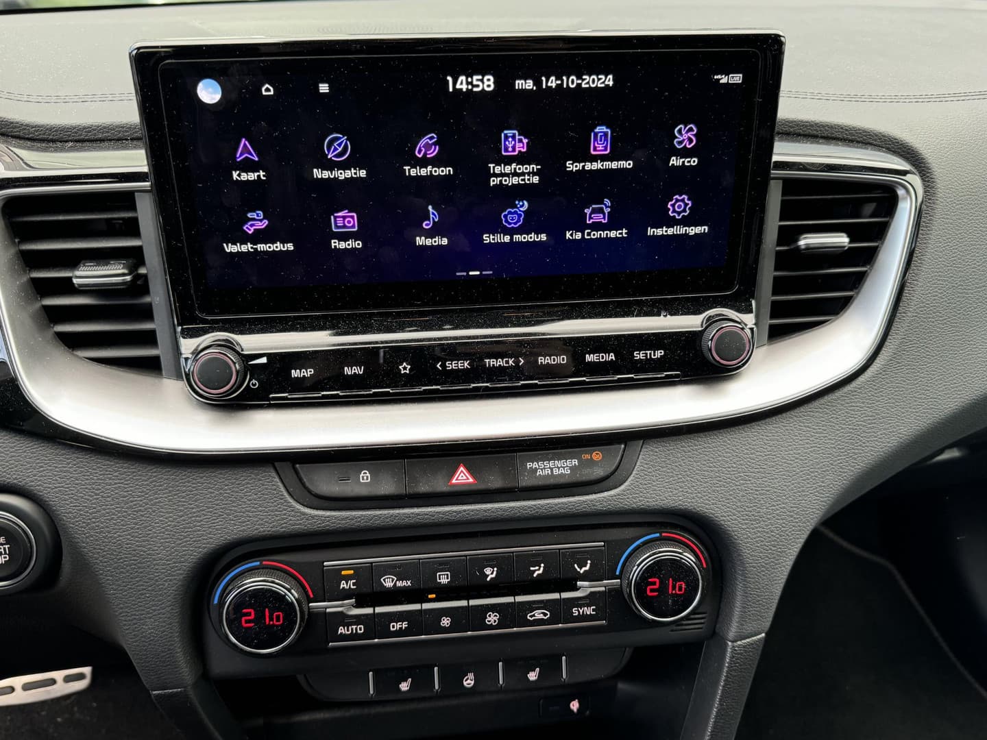 Kia Proceed thumbnail 13