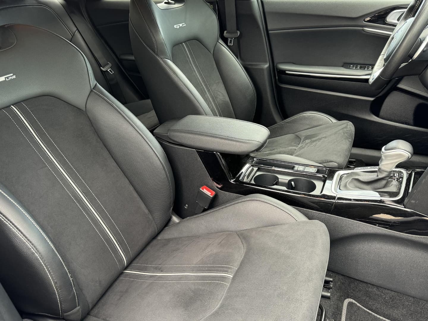 Kia Proceed thumbnail 19