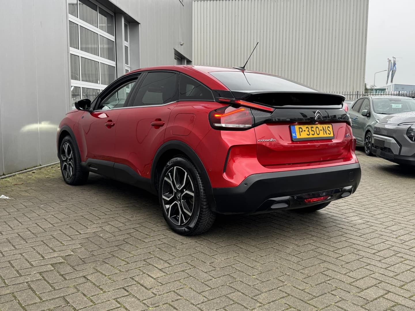 Citroen E-c4 thumbnail 2