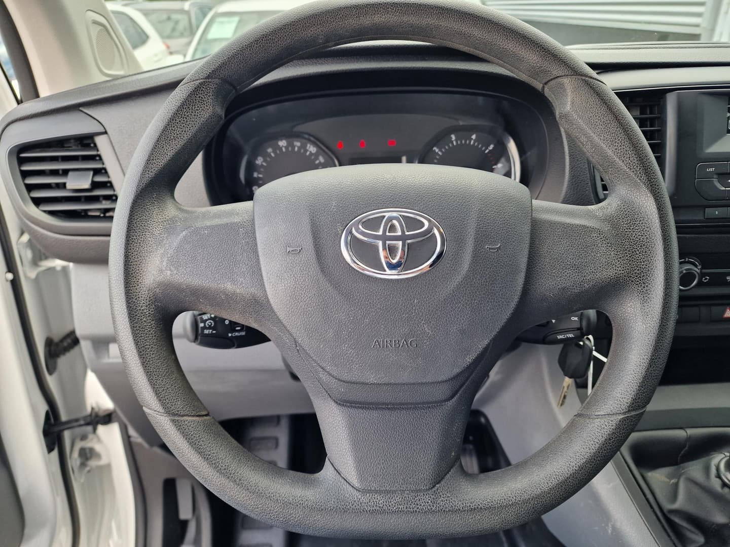 Toyota Proace thumbnail 26