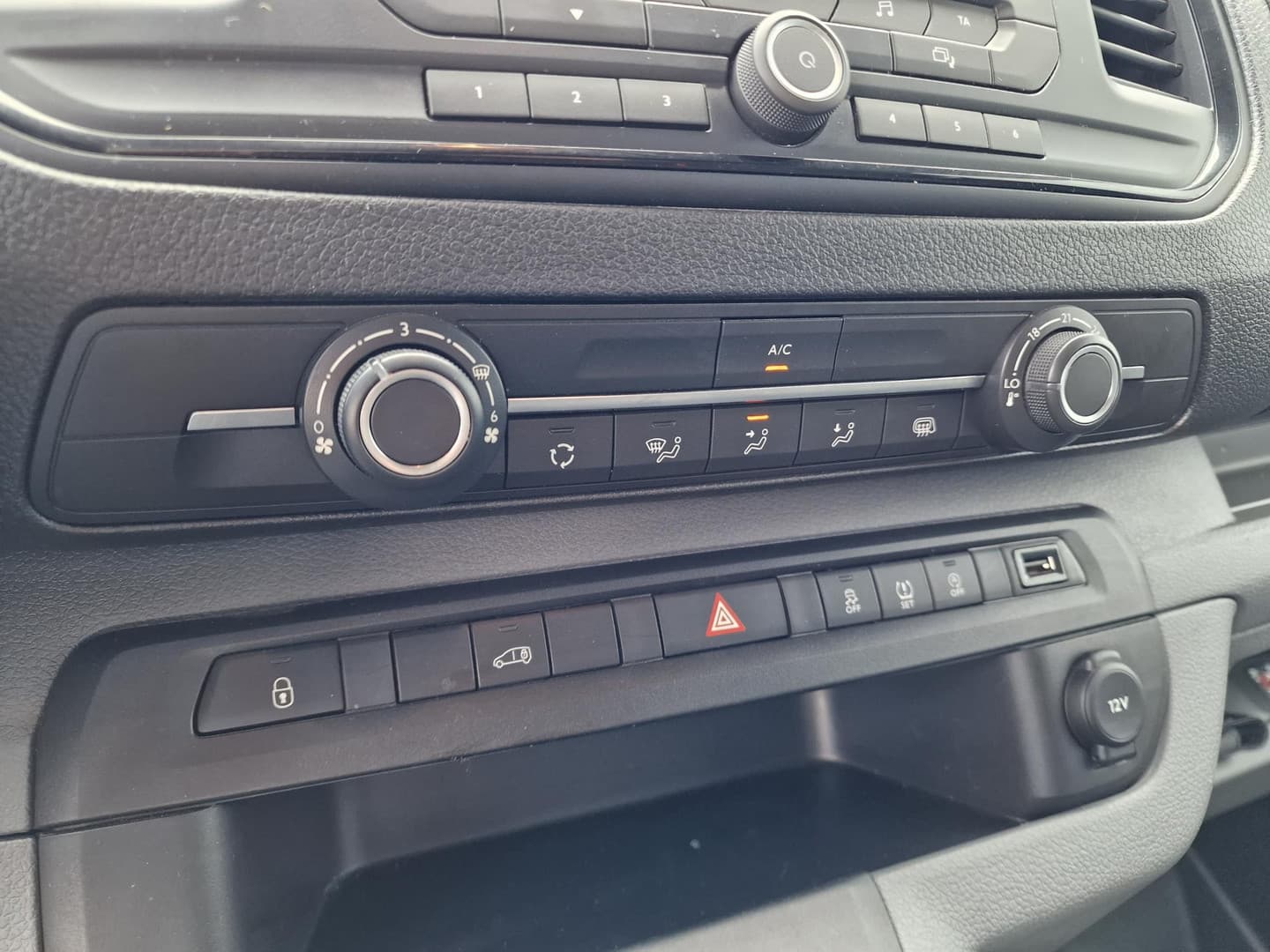 Toyota Proace thumbnail 36