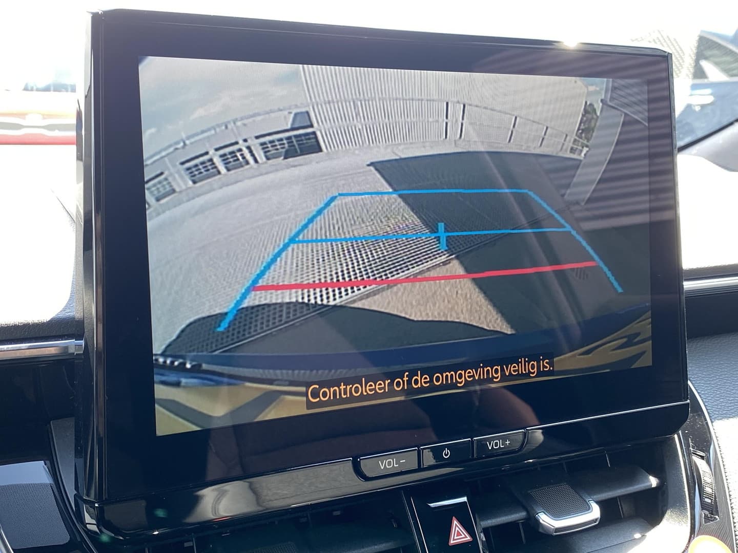 Toyota Corolla-touring-sports thumbnail 11