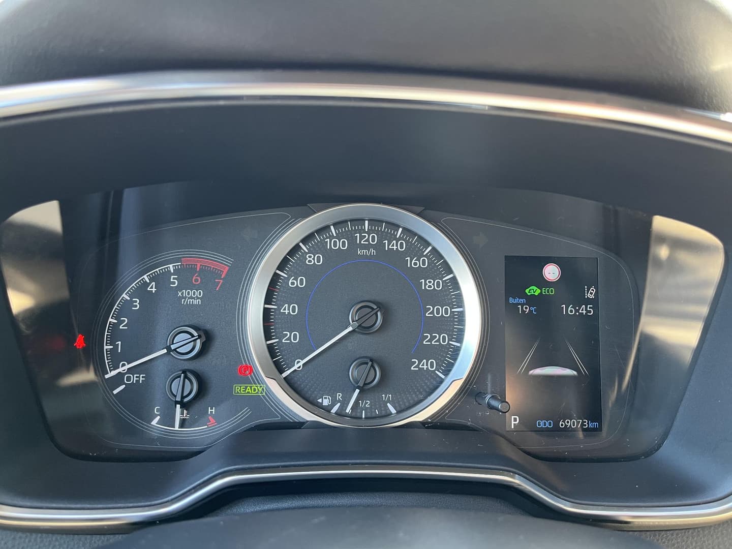 Toyota Corolla-touring-sports thumbnail 26