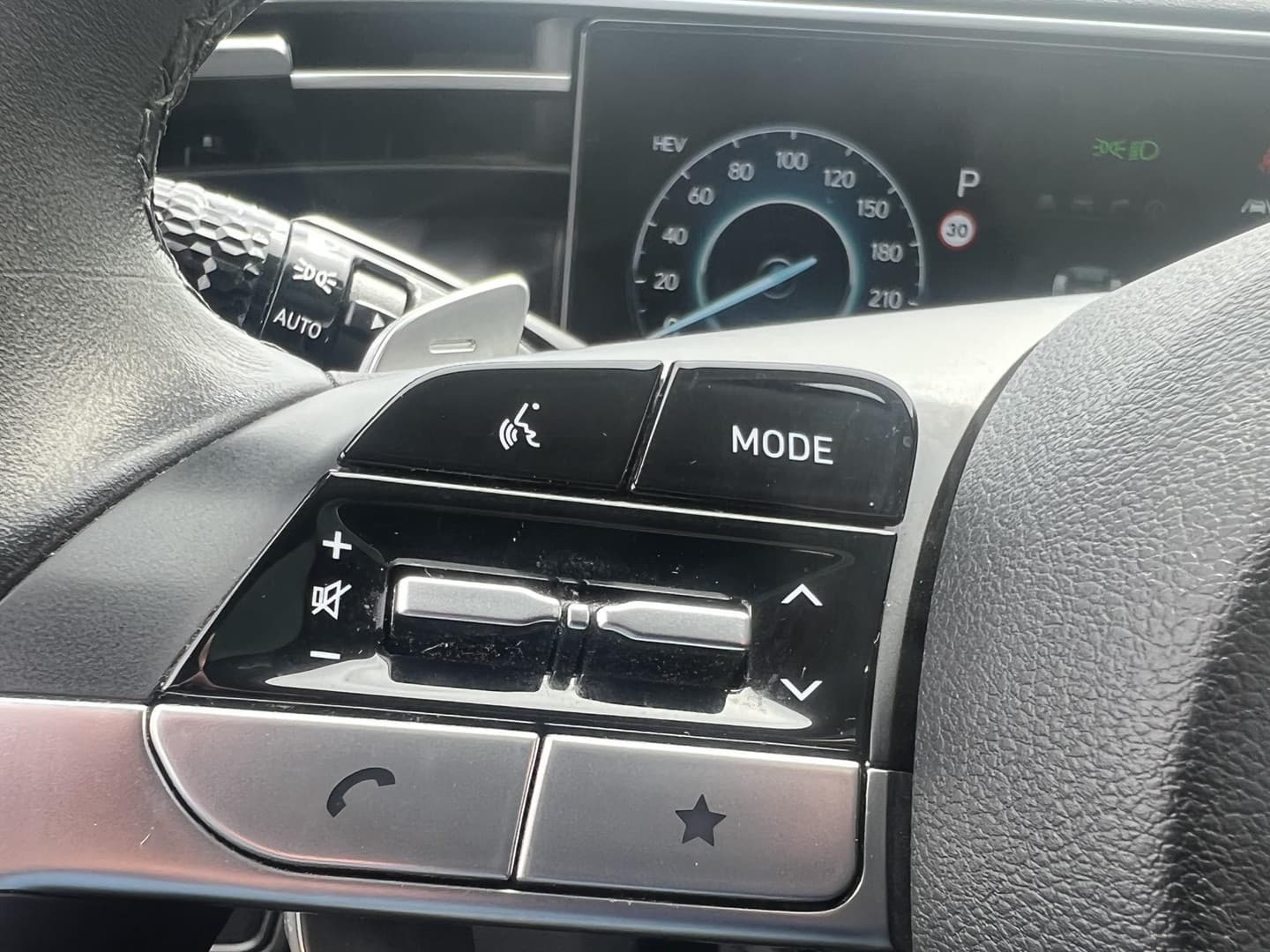 Hyundai Tucson thumbnail 21