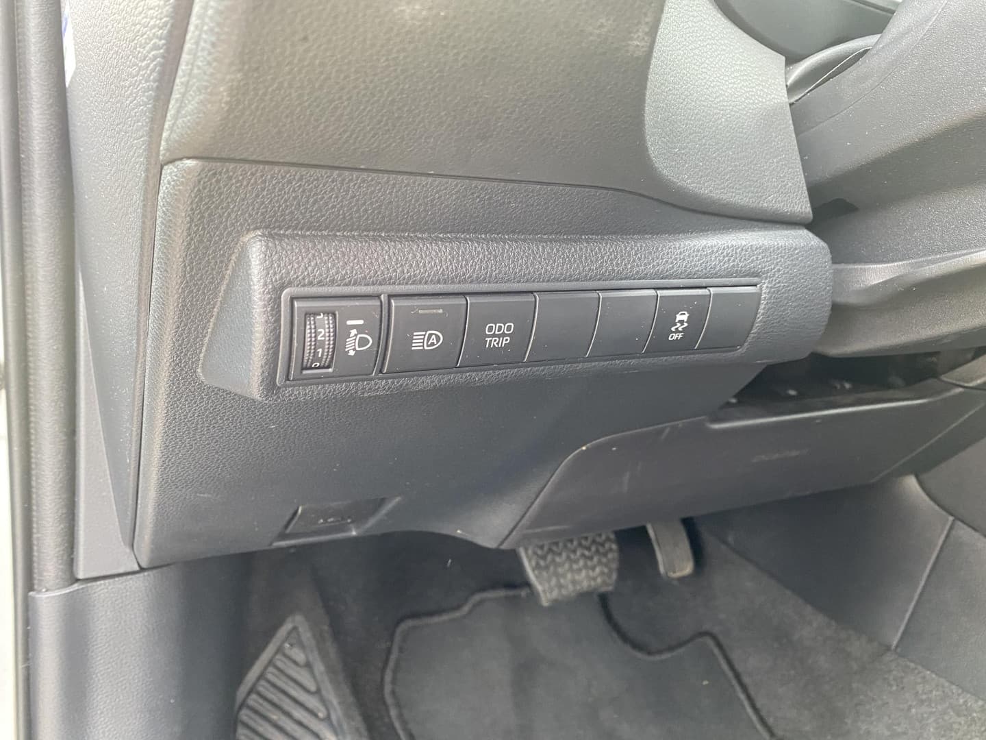 Toyota Corolla-touring-sports thumbnail 21